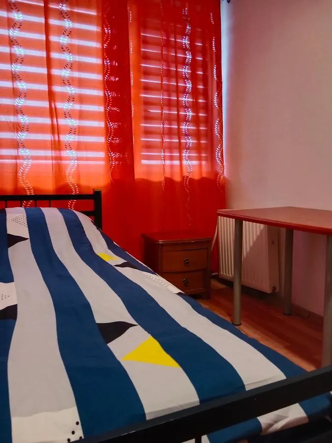La Madriguera Bed and Breakfast Raszyn